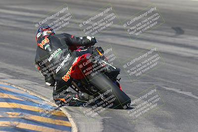 media/Dec-05-2024-Racers Edge (Thu) [[e102e0690b]]/2-A Group/Session 2 Turn 10 Backside/
